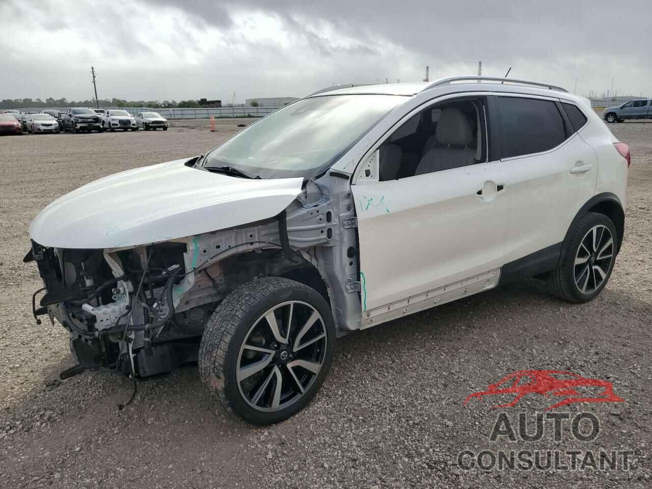 NISSAN ROGUE 2019 - JN1BJ1CP2KW521437