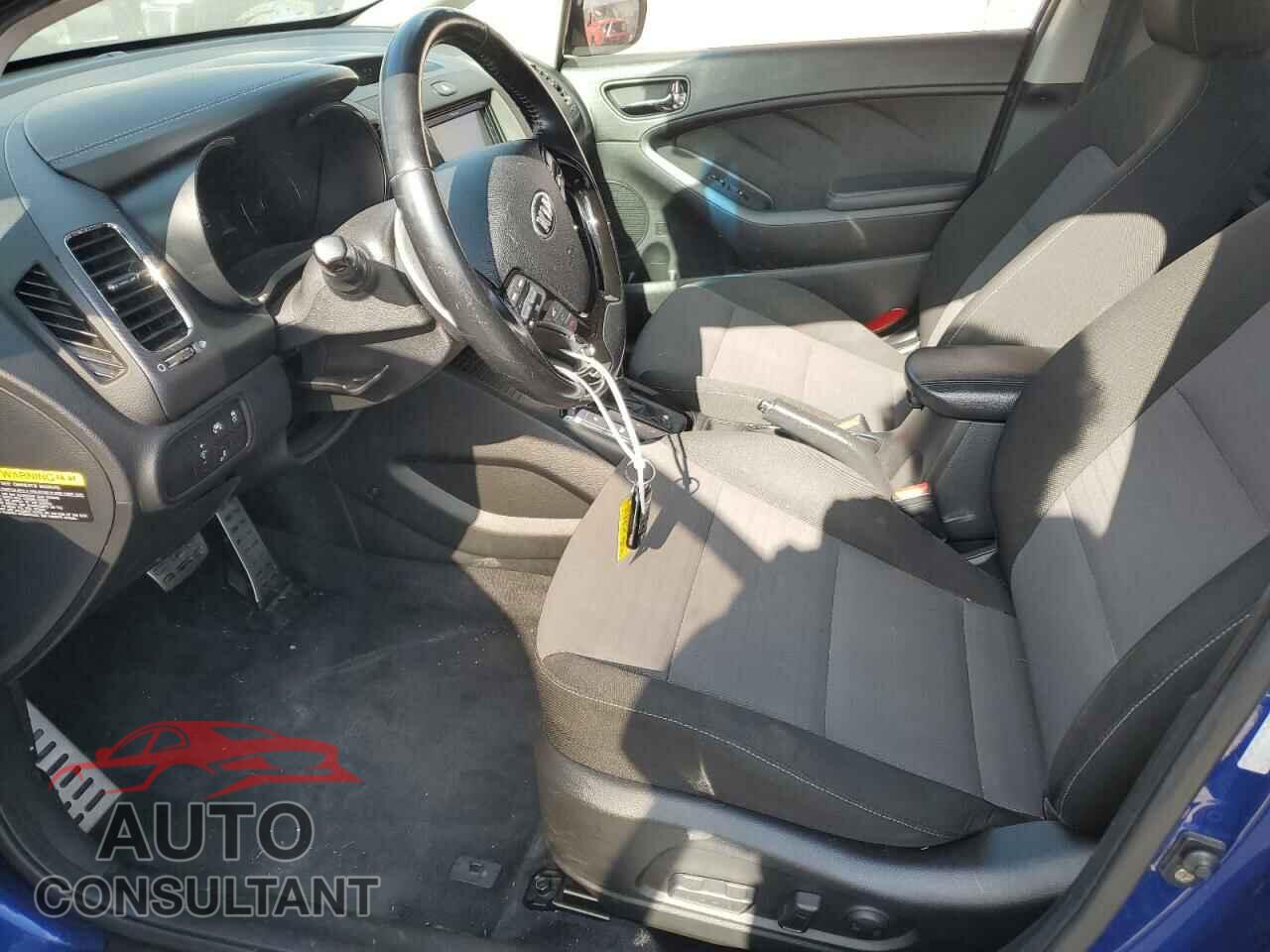 KIA FORTE 2017 - 3KPFL4A71HE036240