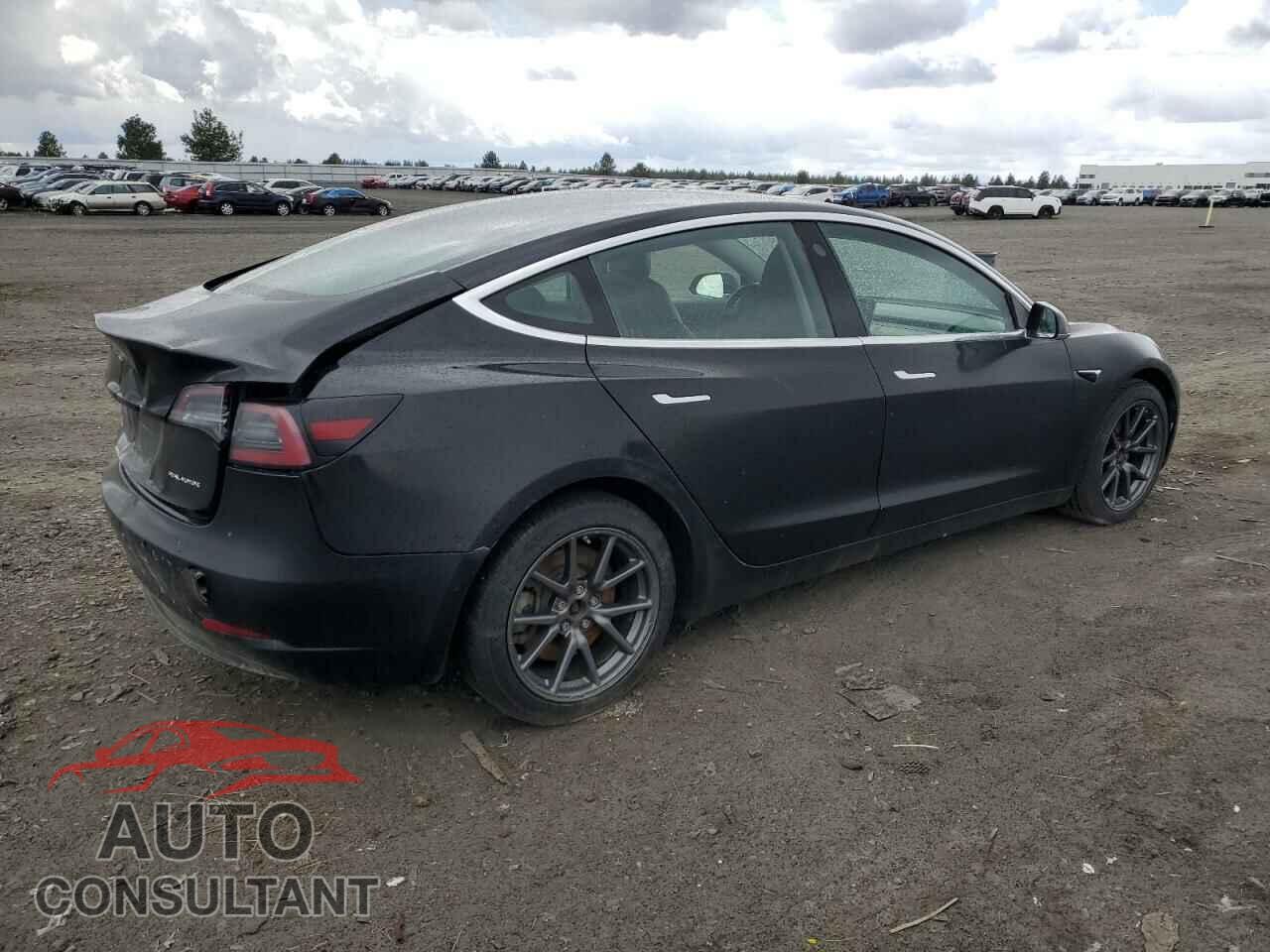 TESLA MODEL 3 2018 - 5YJ3E1EB9JF103550