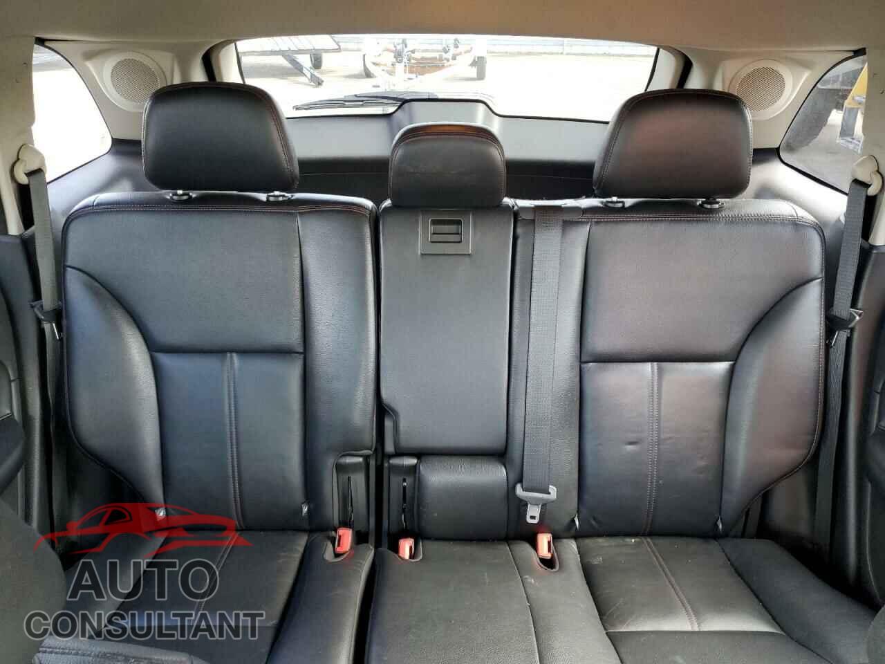 FORD EDGE 2011 - 2FMDK4KC1BBA57217