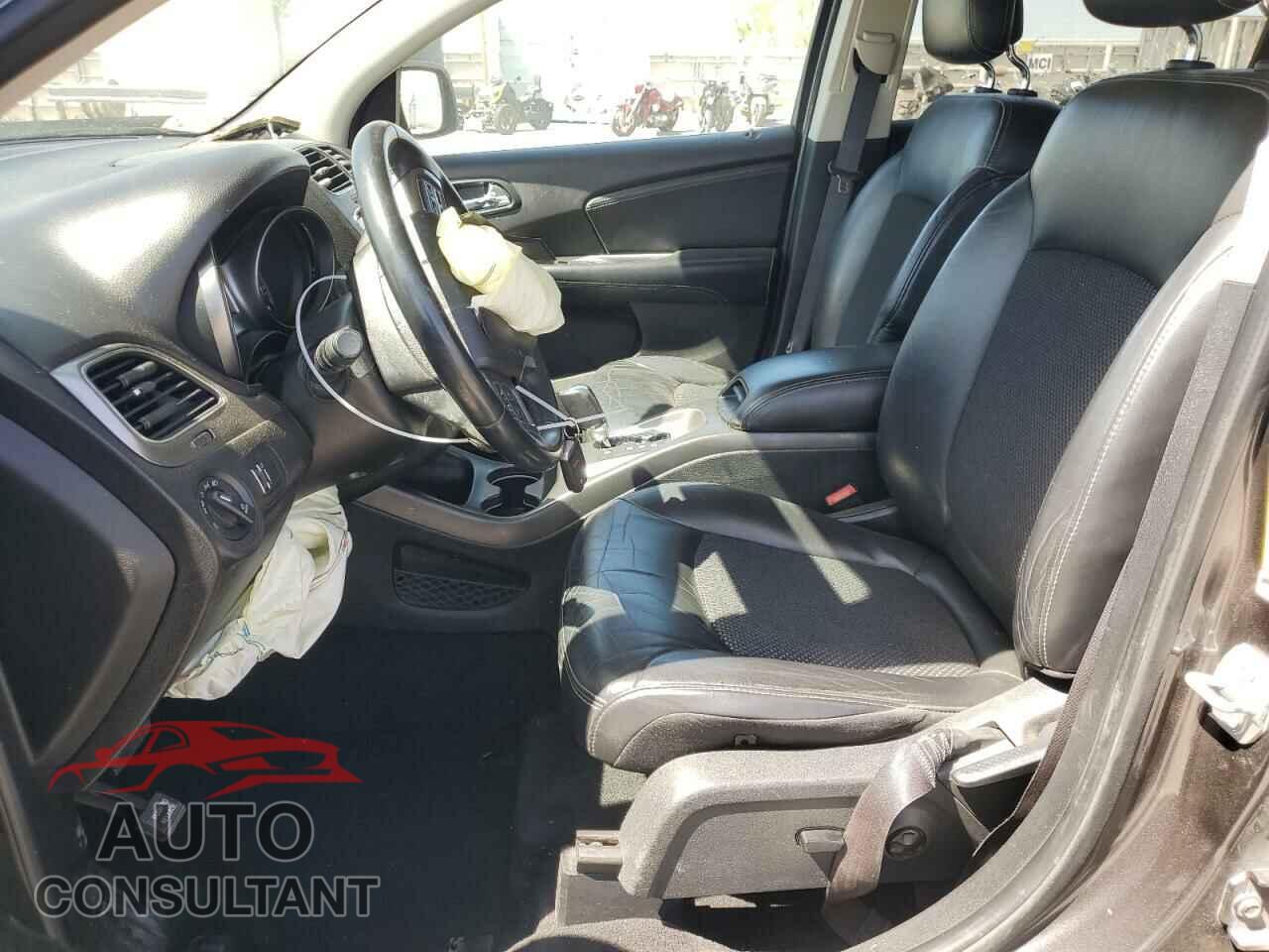 DODGE JOURNEY 2017 - 3C4PDCGGXHT626399