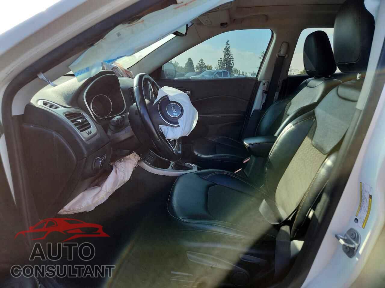 JEEP COMPASS 2020 - 3C4NJCBB7LT177039