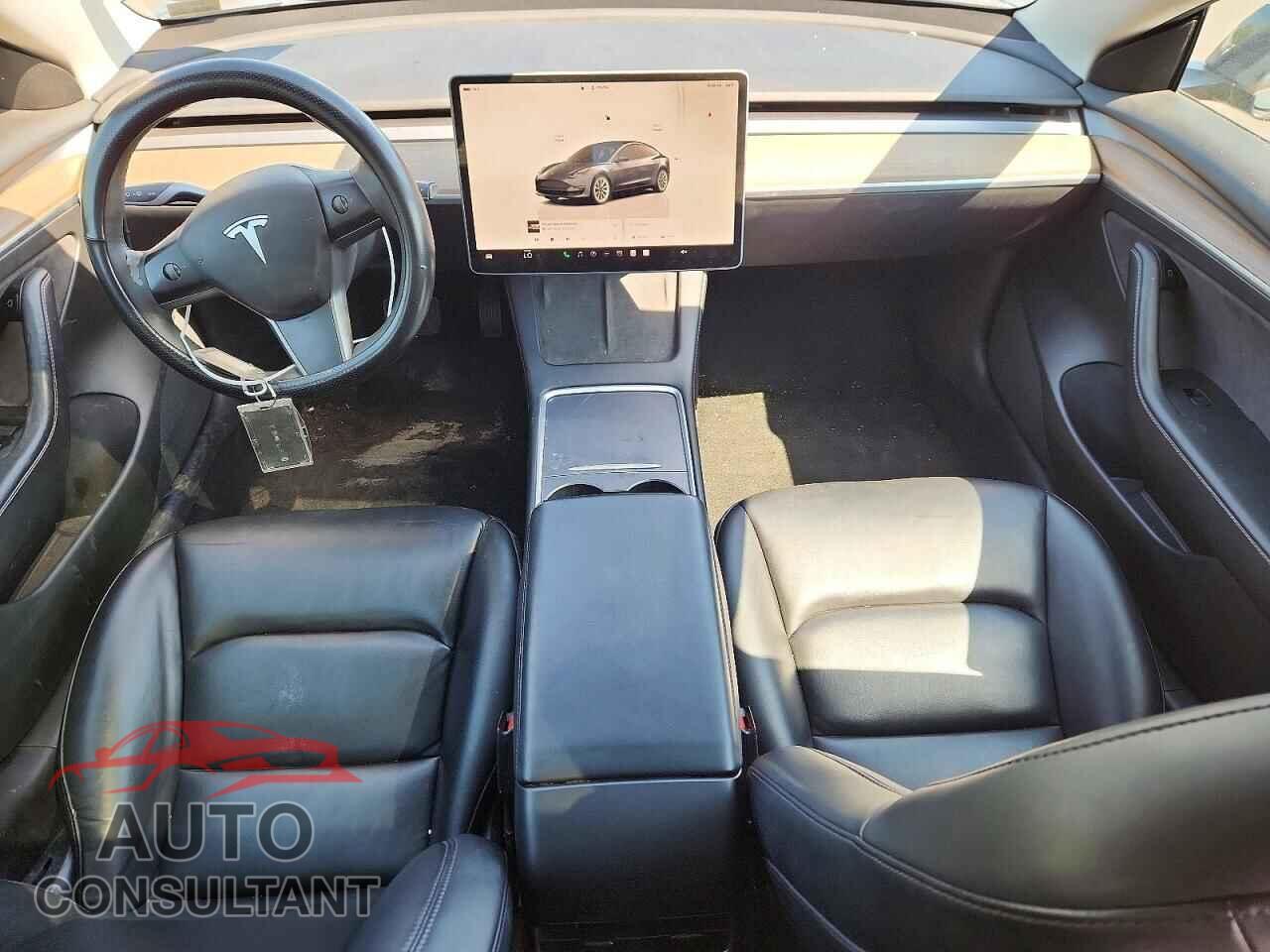 TESLA MODEL 3 2022 - 5YJ3E1EA4NF370673