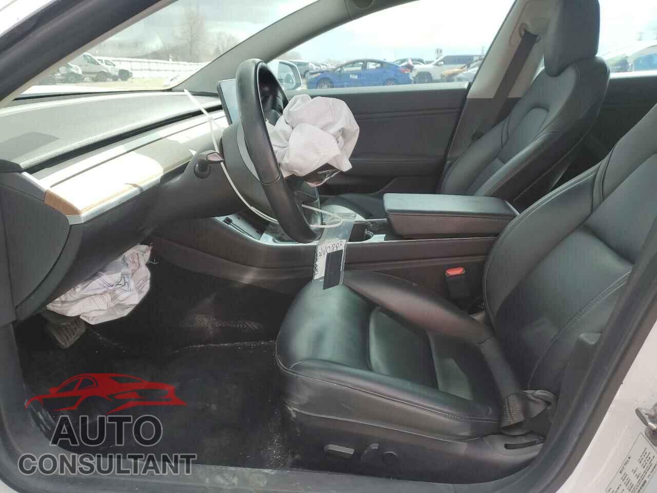 TESLA MODEL 3 2019 - 5YJ3E1EB1KF388066