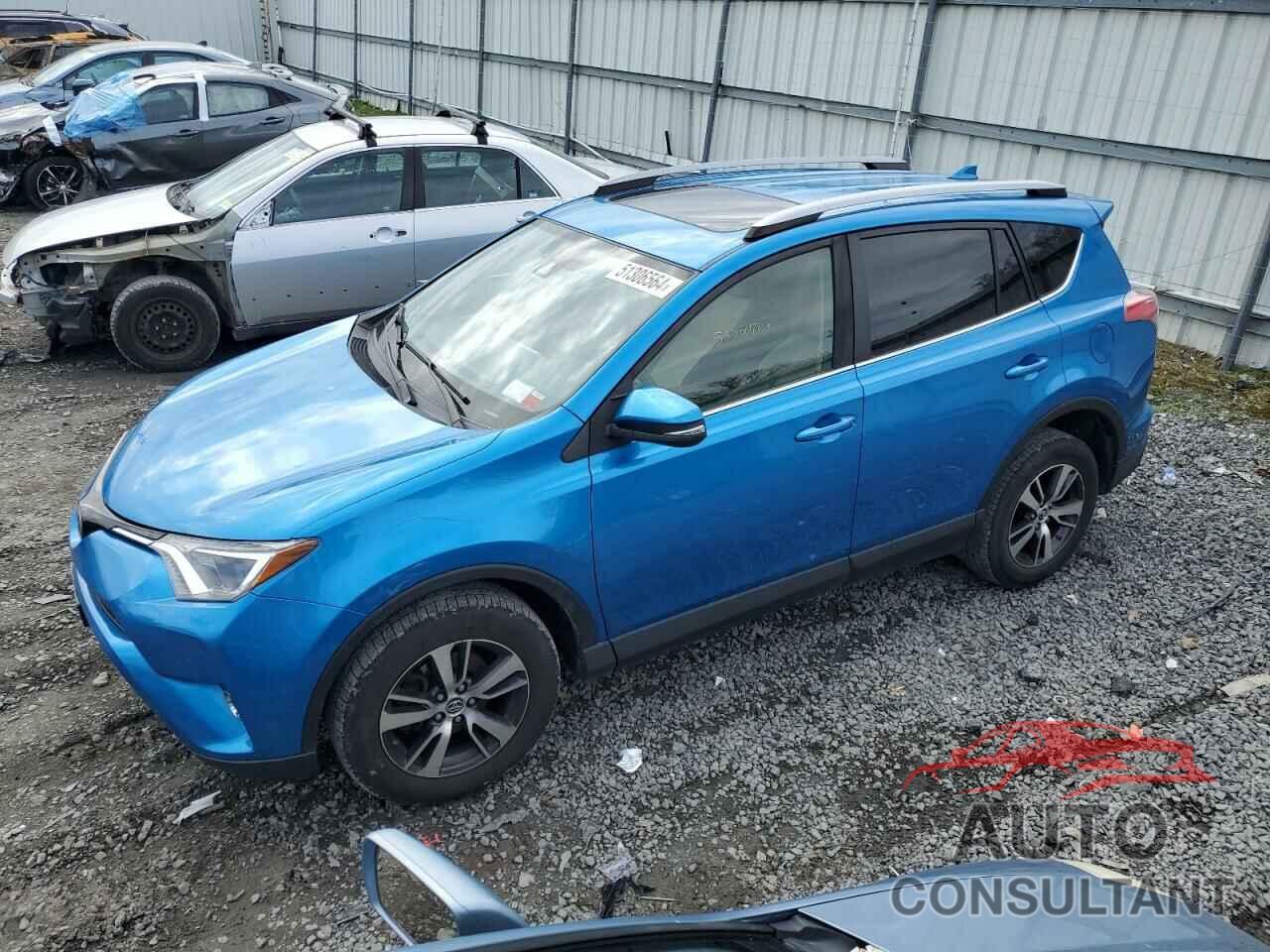 TOYOTA RAV4 2017 - JTMRFREV6HJ700027