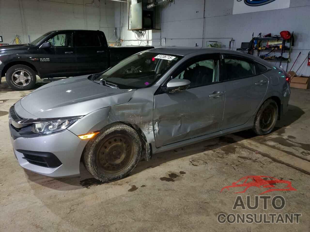 HONDA CIVIC 2018 - 2HGFC2F55JH019500