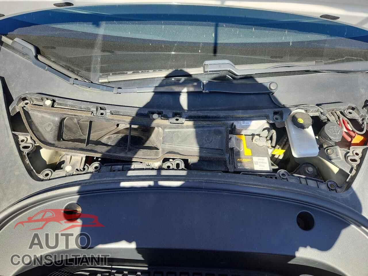 TESLA MODEL 3 2020 - 5YJ3E1EA5LF529391