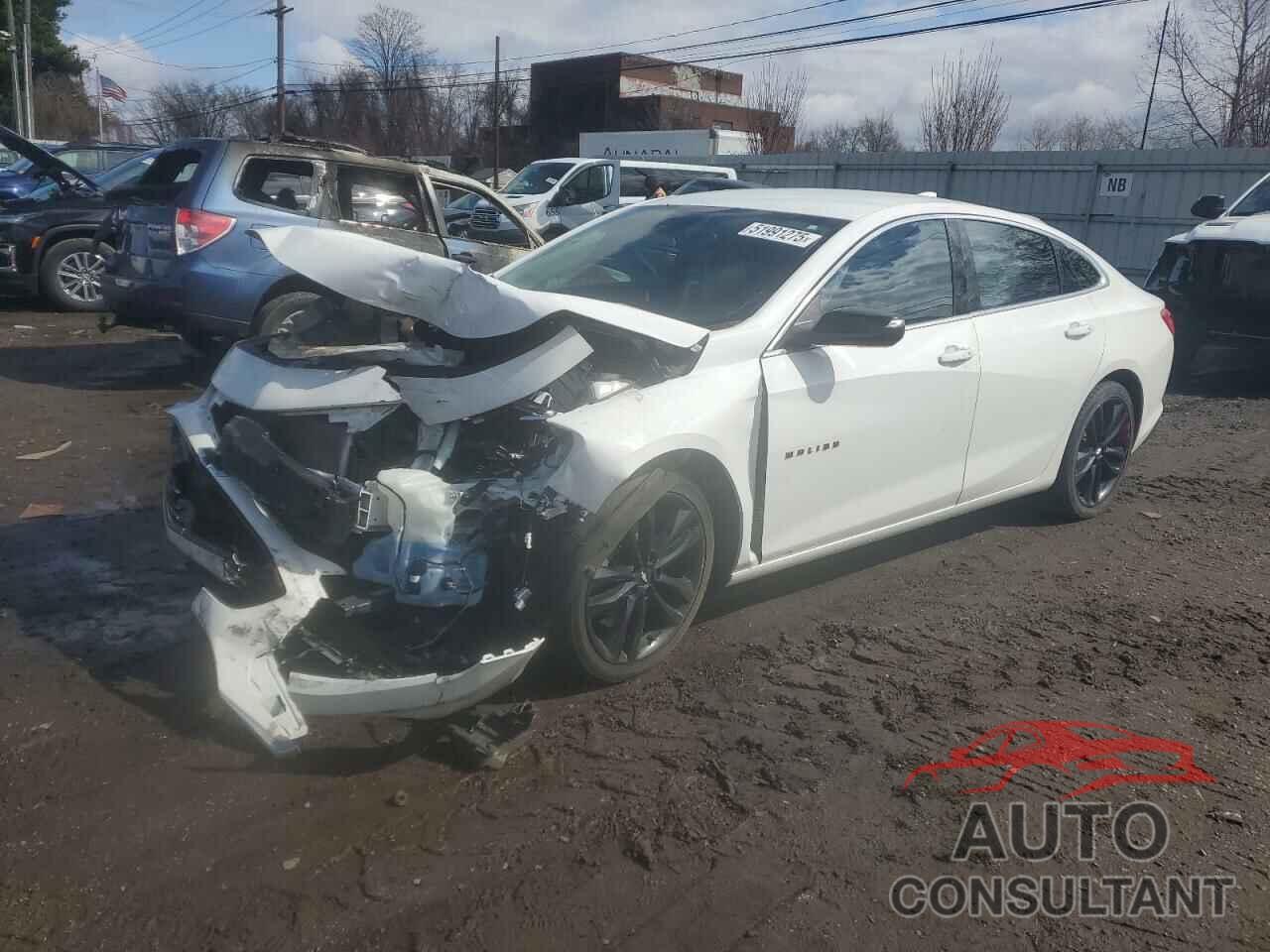 CHEVROLET MALIBU 2018 - 1G1ZD5ST0JF184637