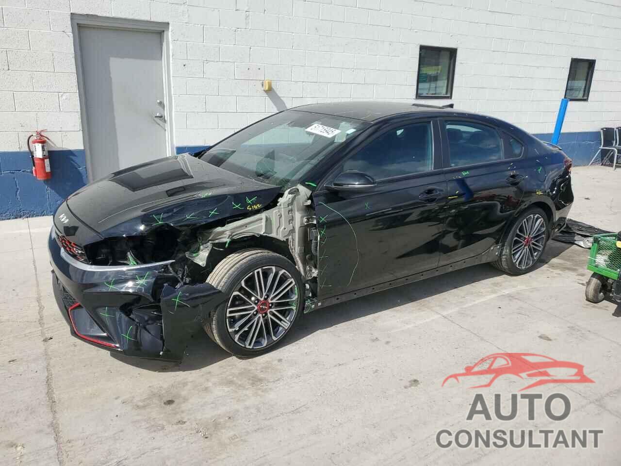 KIA FORTE 2023 - 3KPF44AC1PE617617