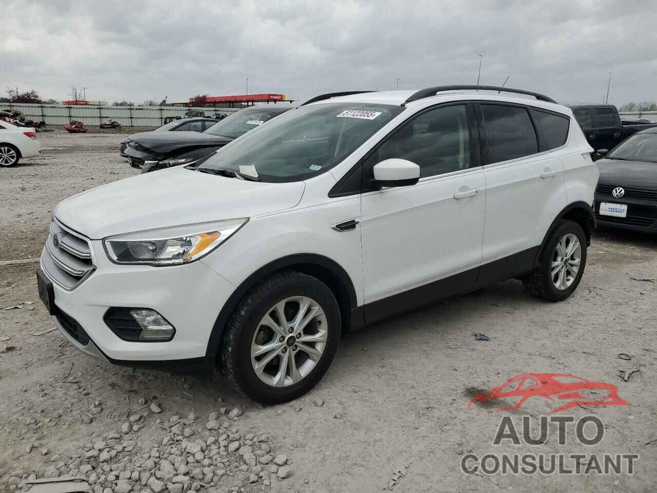 FORD ESCAPE 2018 - 1FMCU0GD9JUC18275