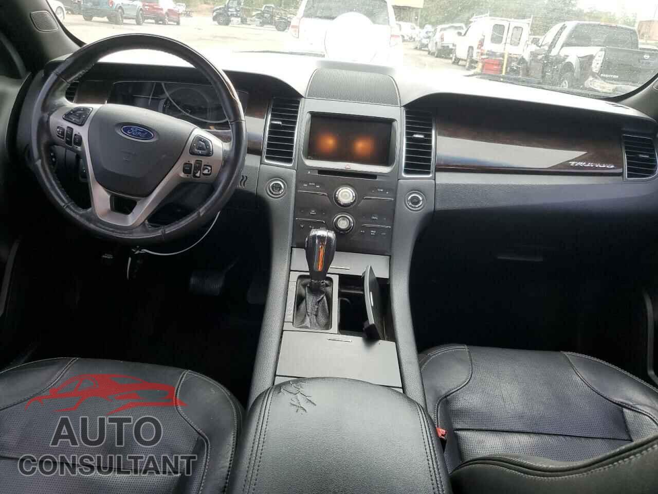 FORD TAURUS 2015 - 1FAHP2F88FG103552