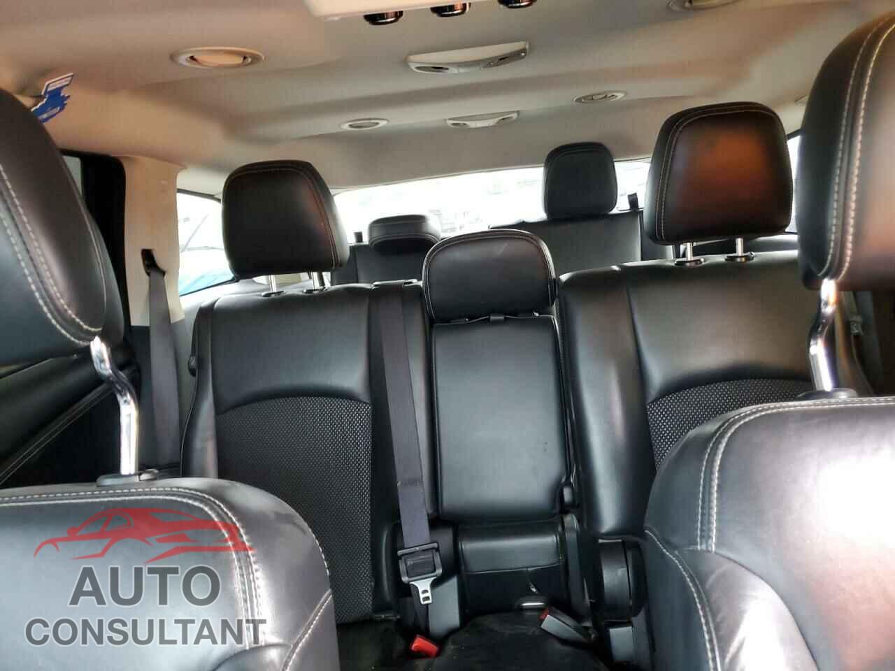 DODGE JOURNEY 2017 - 3C4PDCGG4HT548301