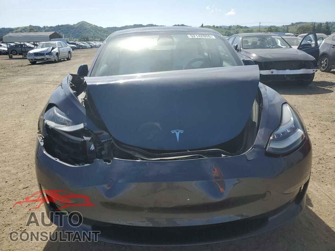 TESLA MODEL 3 2022 - 5YJ3E1EA4NF244376