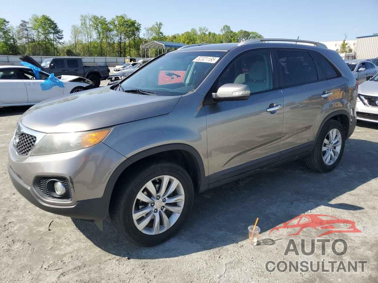 KIA SORENTO 2011 - 5XYKT4A22BG120340