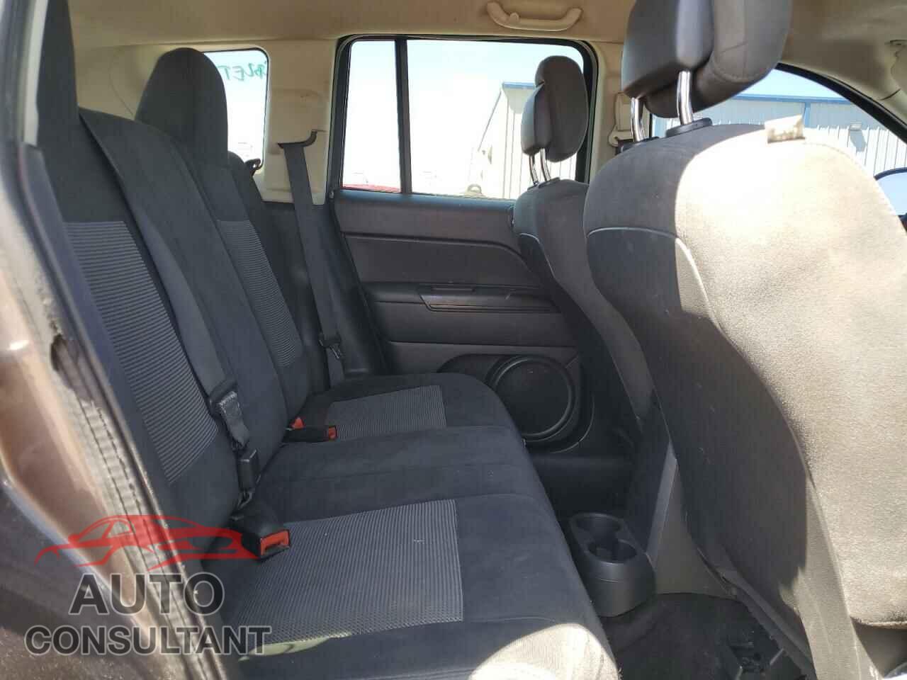 JEEP COMPASS 2015 - 1C4NJCBAXFD396952