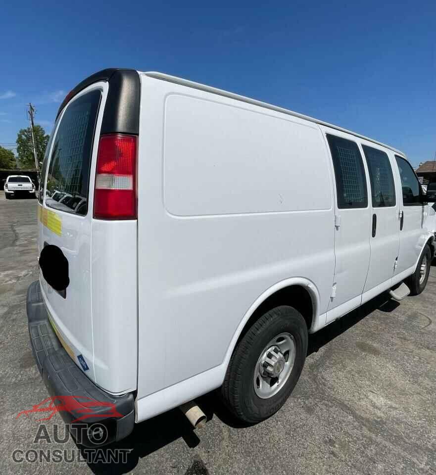 CHEVROLET EXPRESS 2013 - 1GCWGFCB2D1902574