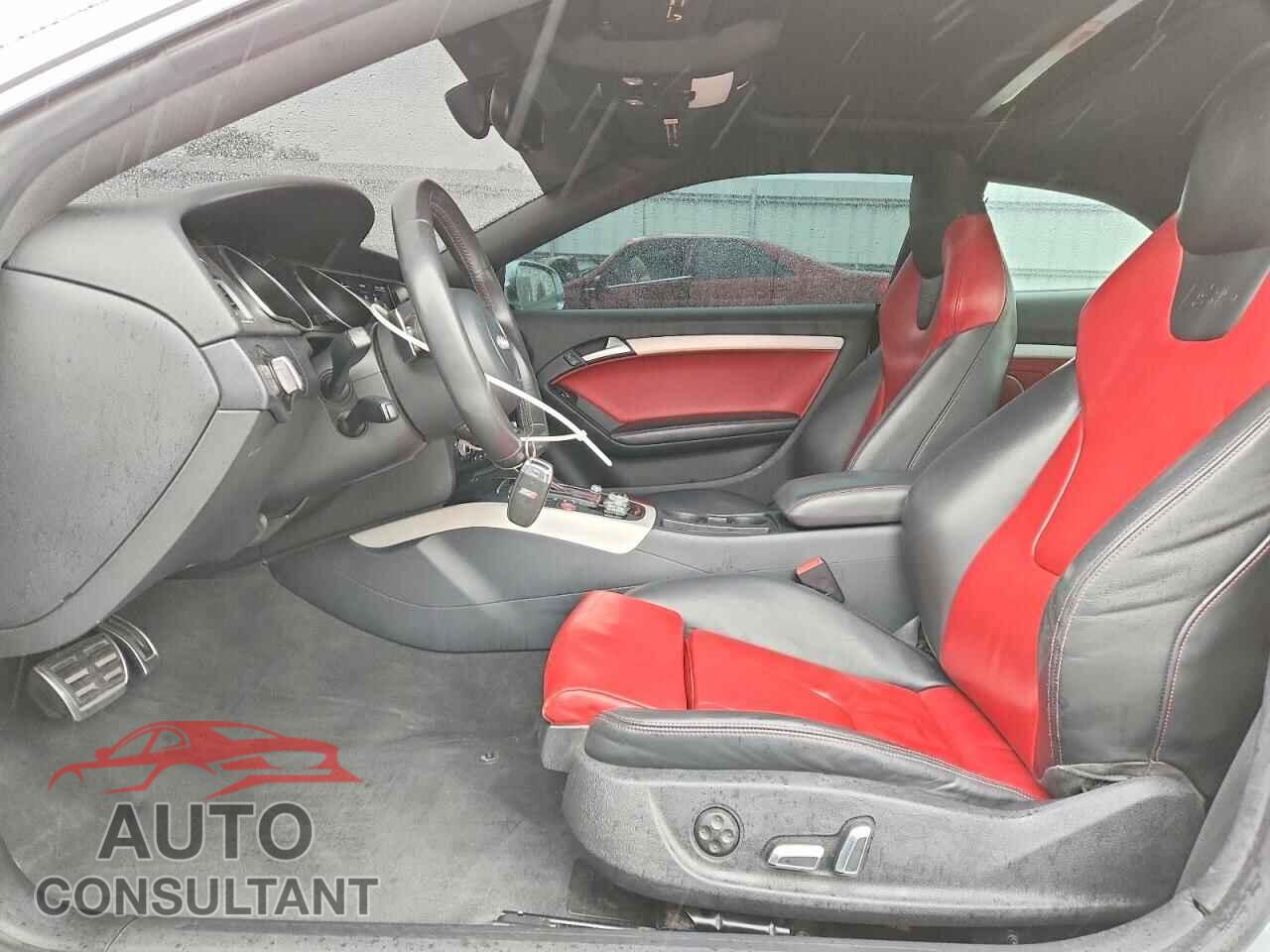 AUDI S5/RS5 2014 - WAUCGAFRXEA029959
