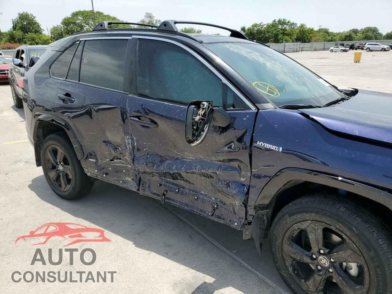 TOYOTA RAV4 2021 - 2T3E6RFVXMW016042