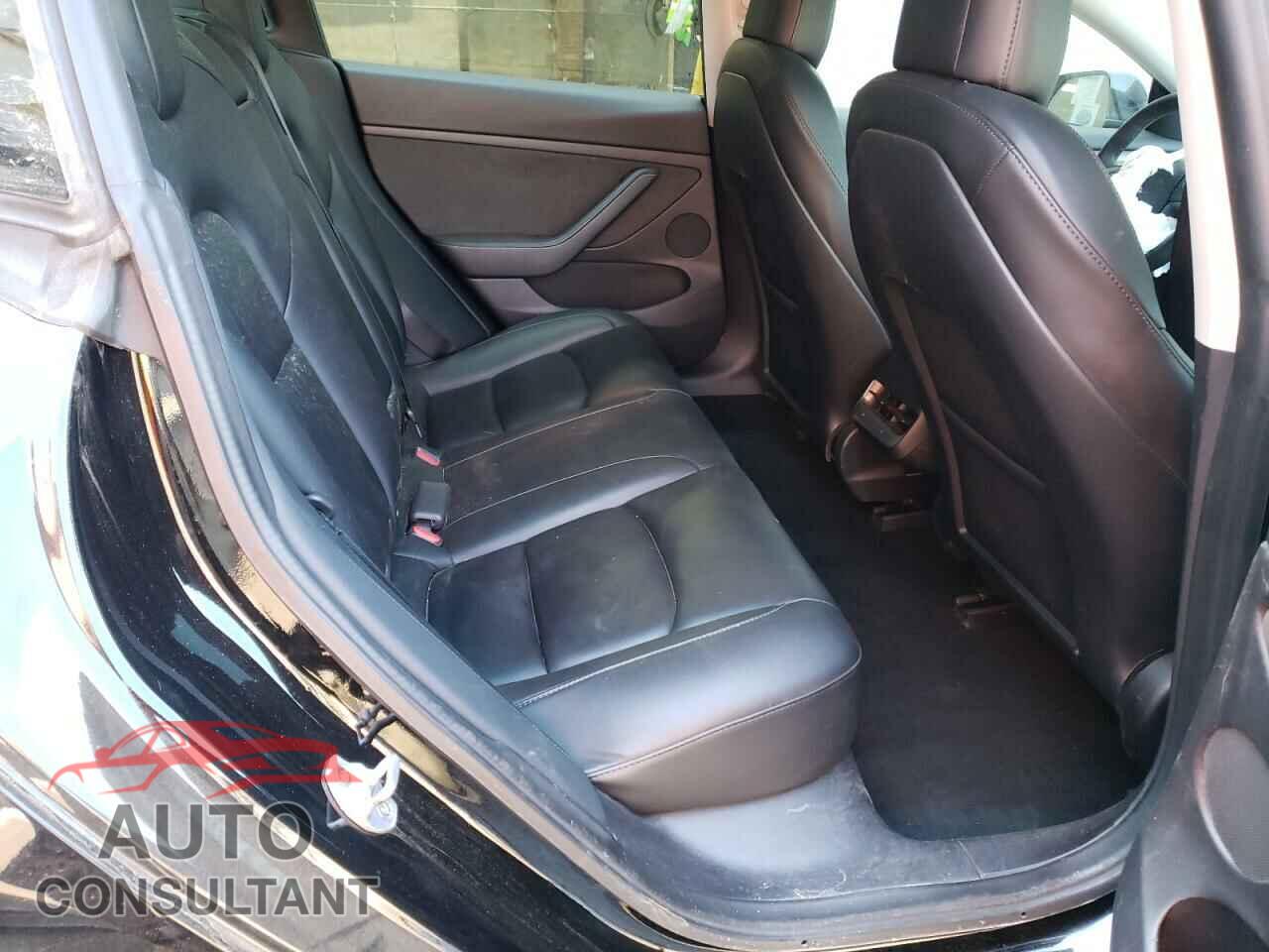 TESLA MODEL 3 2022 - 5YJ3E1EA5NF304780