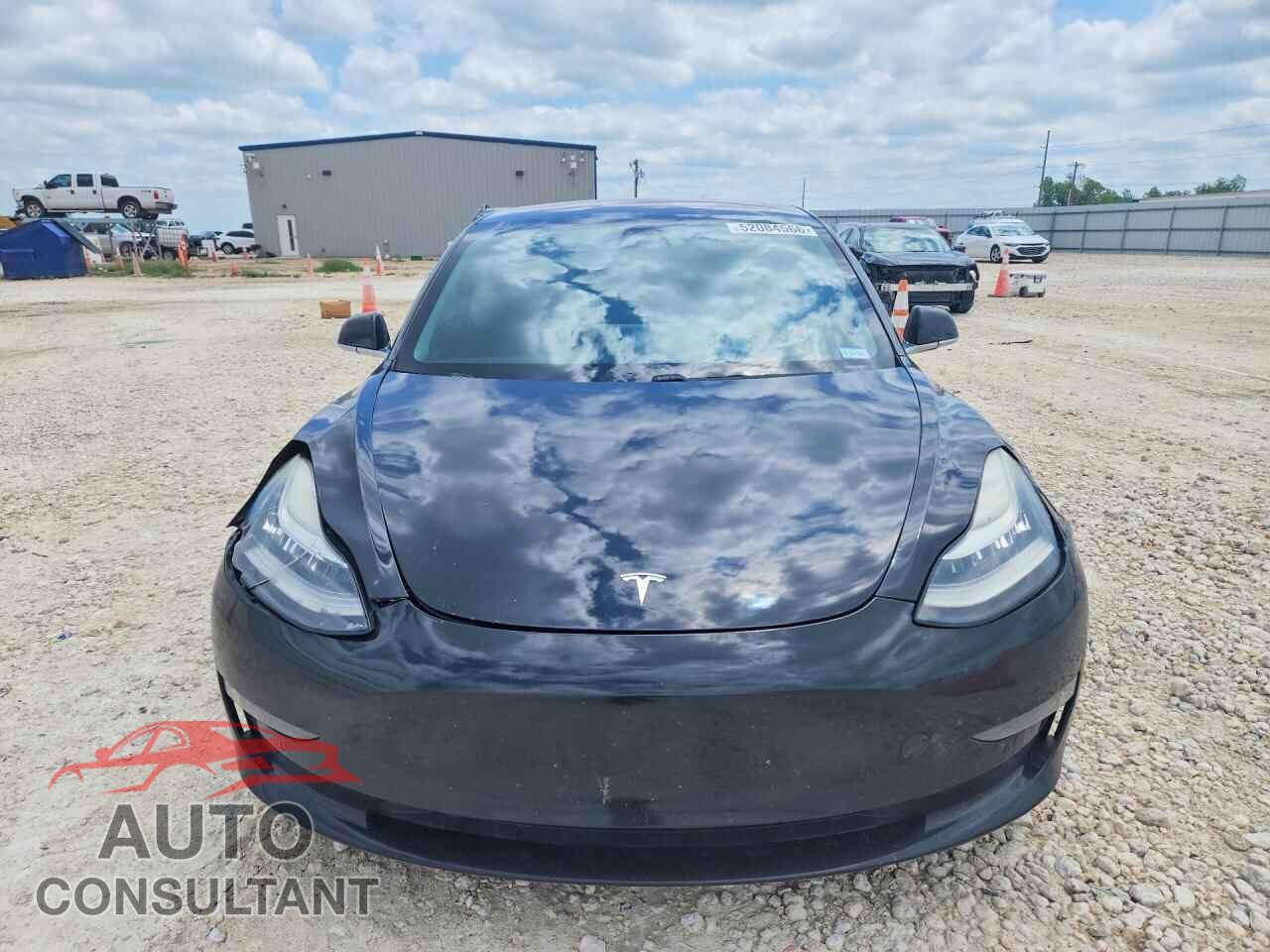 TESLA MODEL 3 2018 - 5YJ3E1EA6JF152681