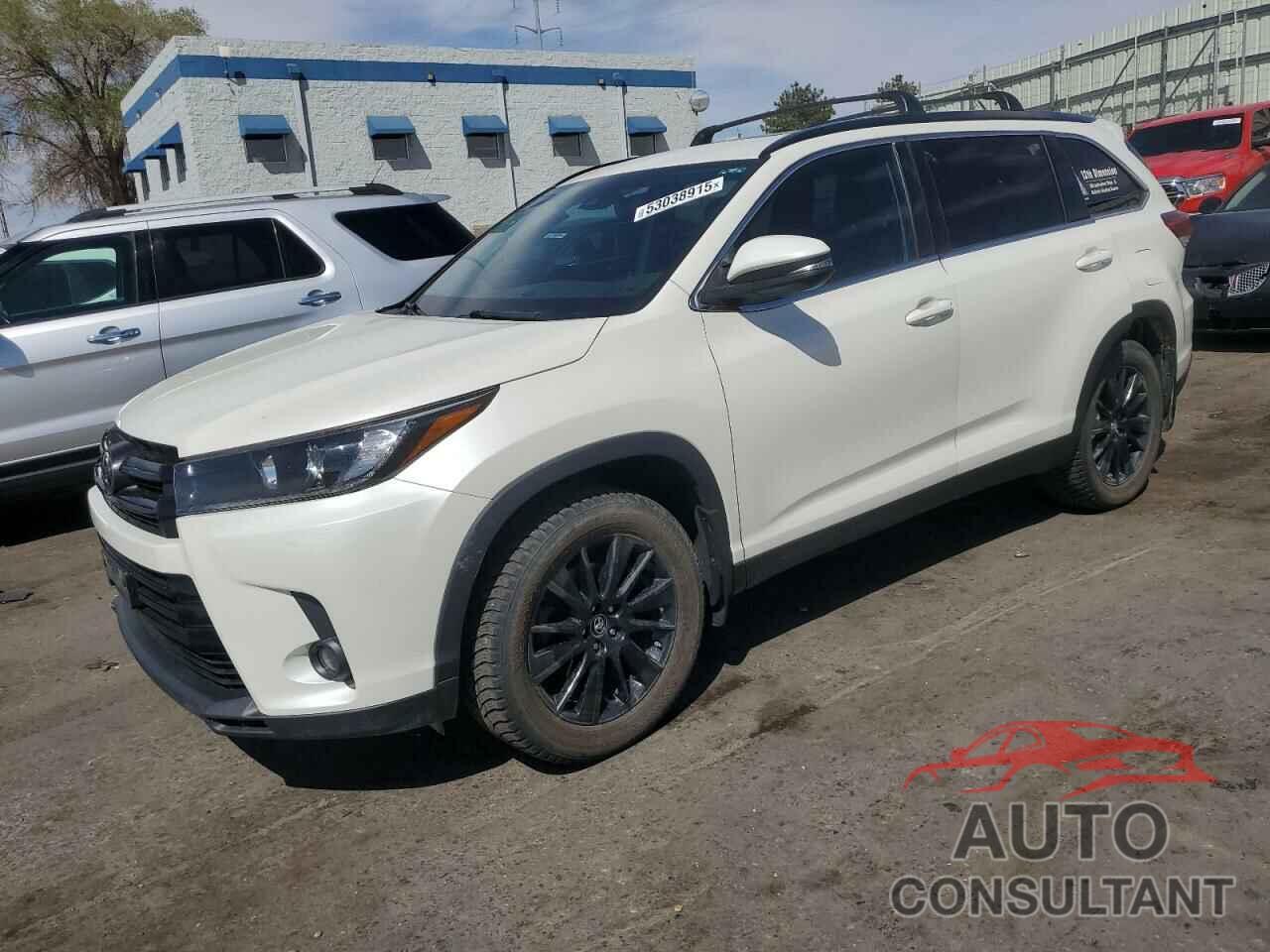 TOYOTA HIGHLANDER 2019 - 5TDJZRFH9KS573832