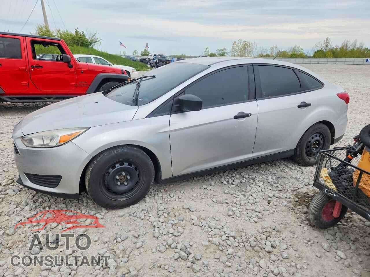 FORD FOCUS 2017 - 1FADP3E24HL322326