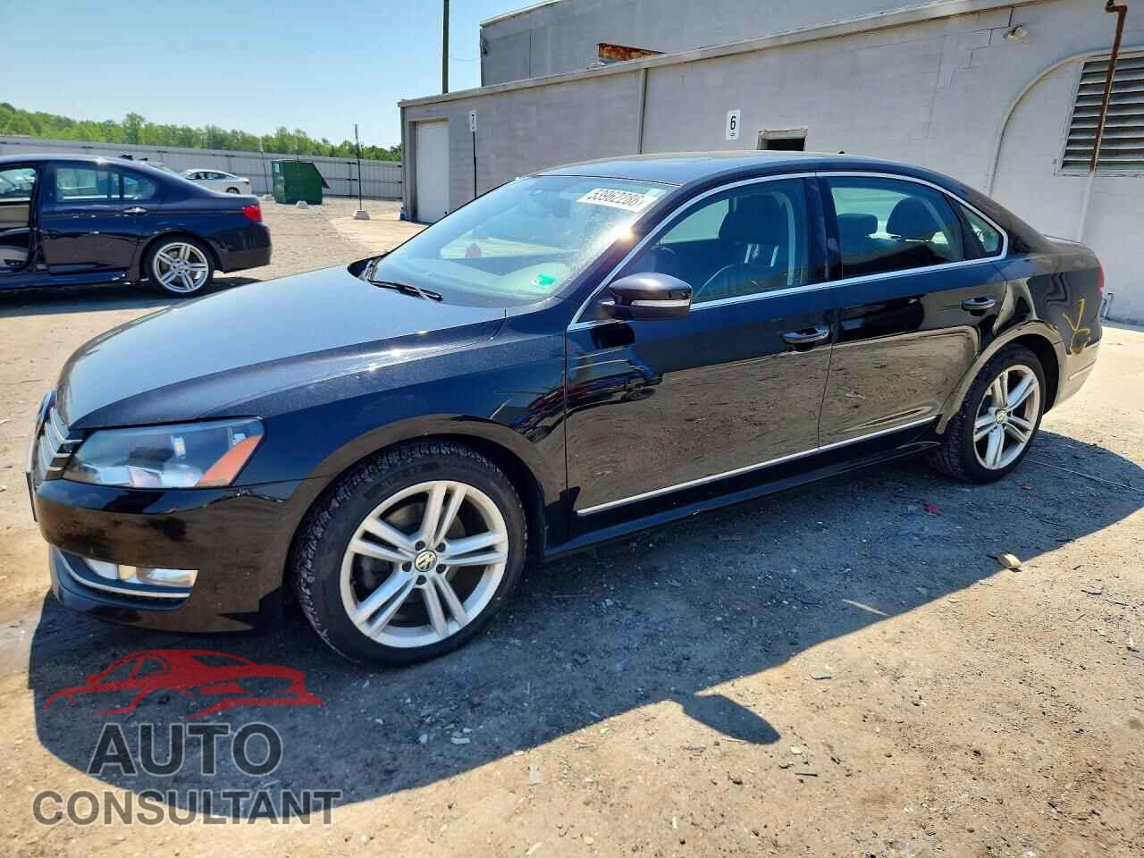 VOLKSWAGEN PASSAT 2014 - 1VWCN7A30EC007792