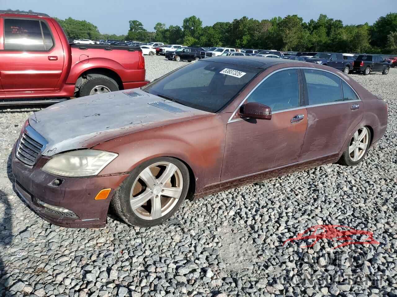 MERCEDES-BENZ S-CLASS 2011 - WDDNG7BB1BA389484