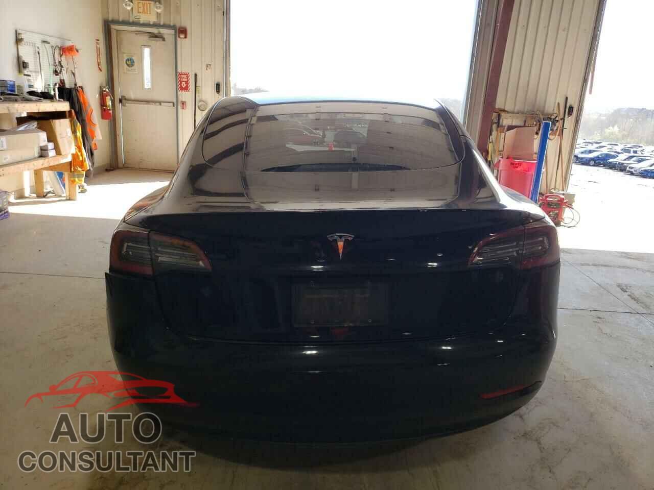 TESLA MODEL 3 2023 - 5YJ3E1EA8PF446835