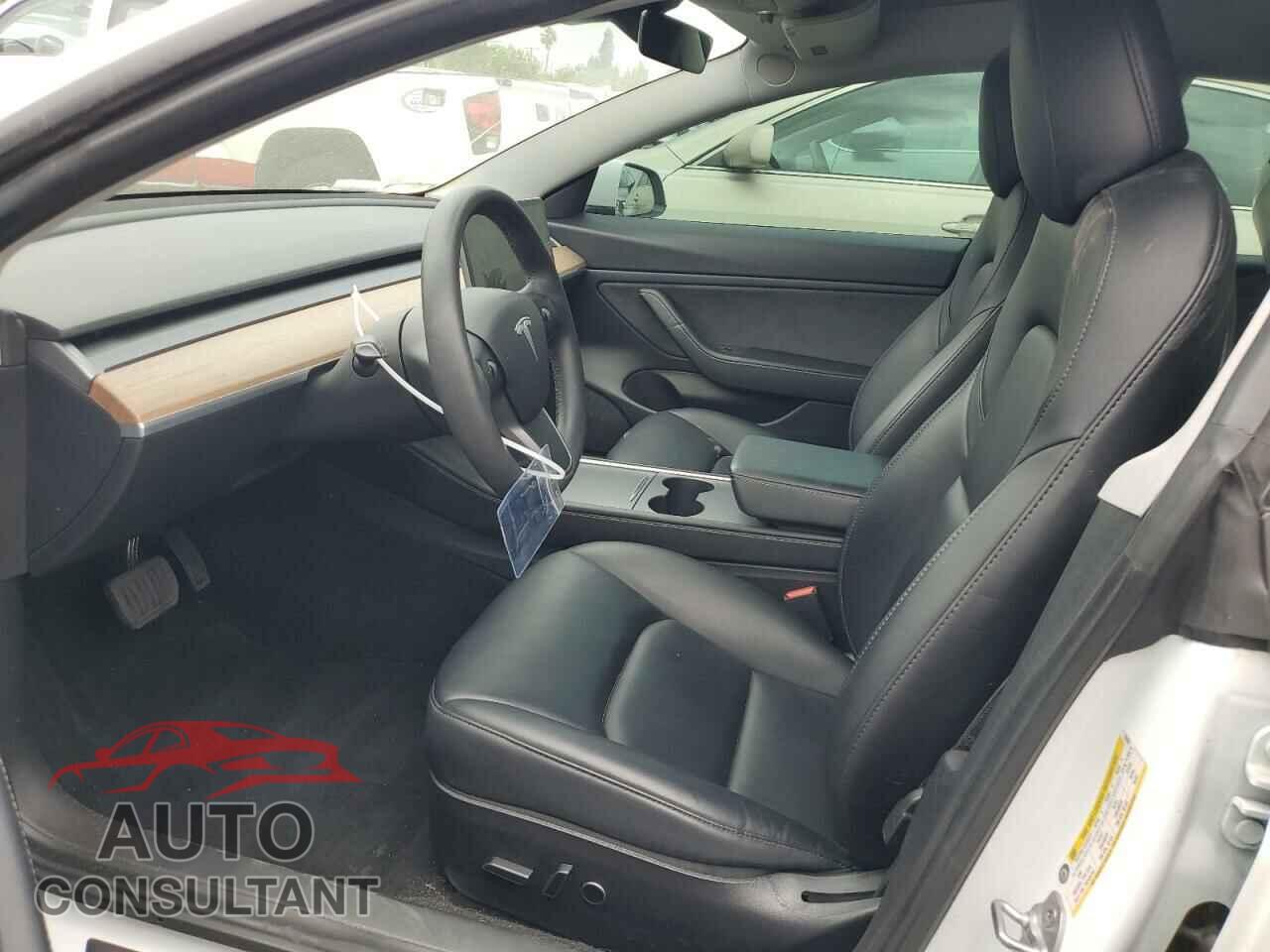 TESLA MODEL 3 2021 - 5YJ3E1EB4MF939903