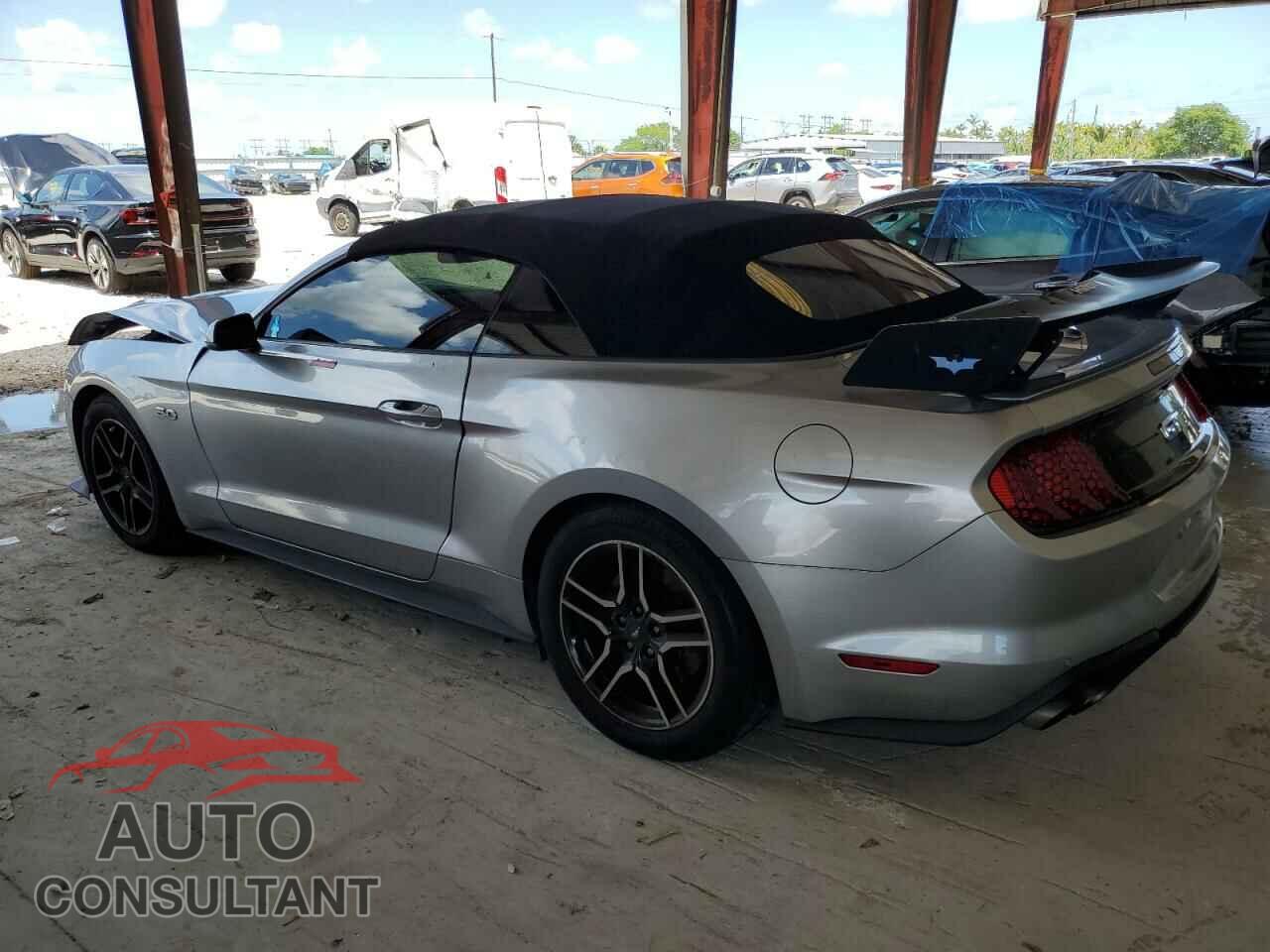 FORD MUSTANG 2020 - 1FATP8FF9L5106317