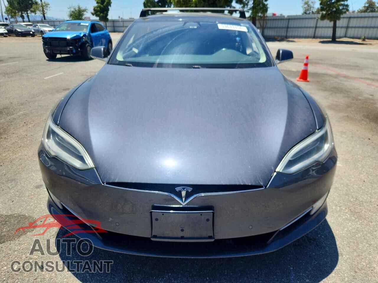 TESLA MODEL S 2018 - 5YJSA1E25JF283973