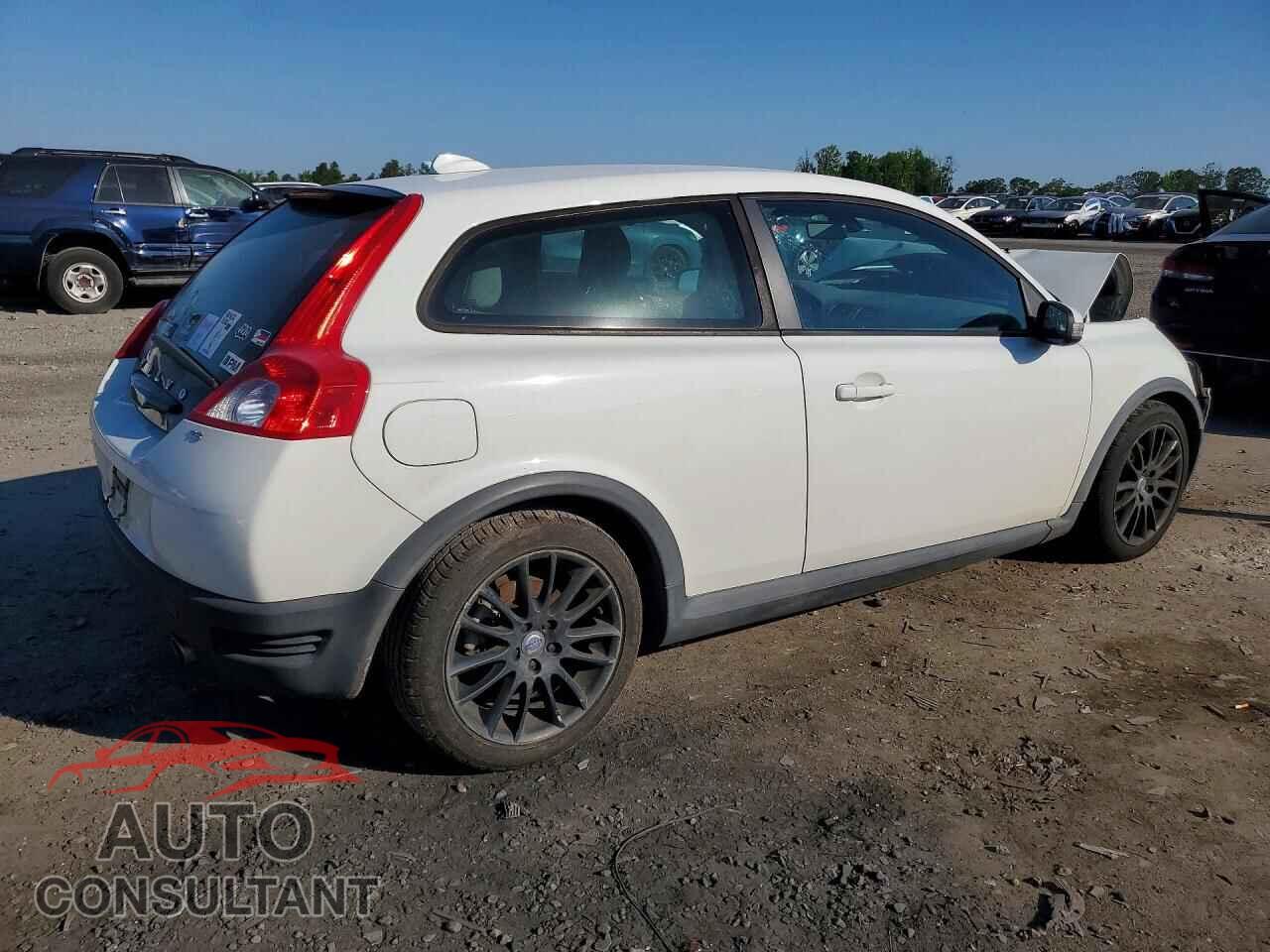 VOLVO C30 2009 - YV1MK672792150799