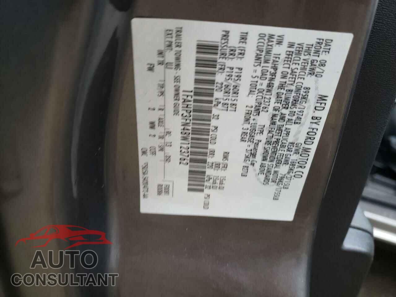 FORD FOCUS 2011 - 1FAHP3FN4BW123762