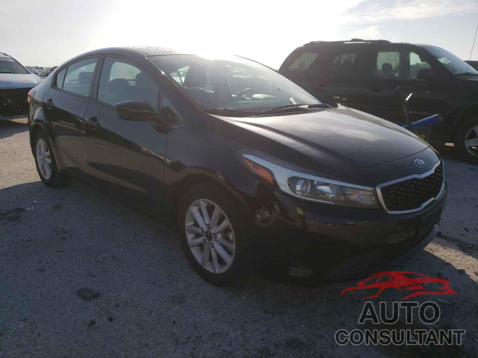 KIA FORTE 2017 - 3KPFL4A77HE152882