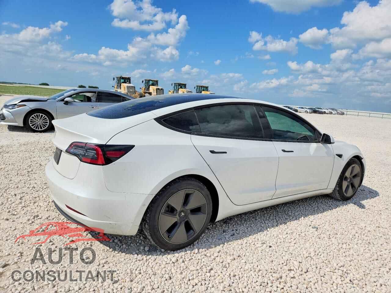 TESLA MODEL 3 2021 - 5YJ3E1EA9MF002696