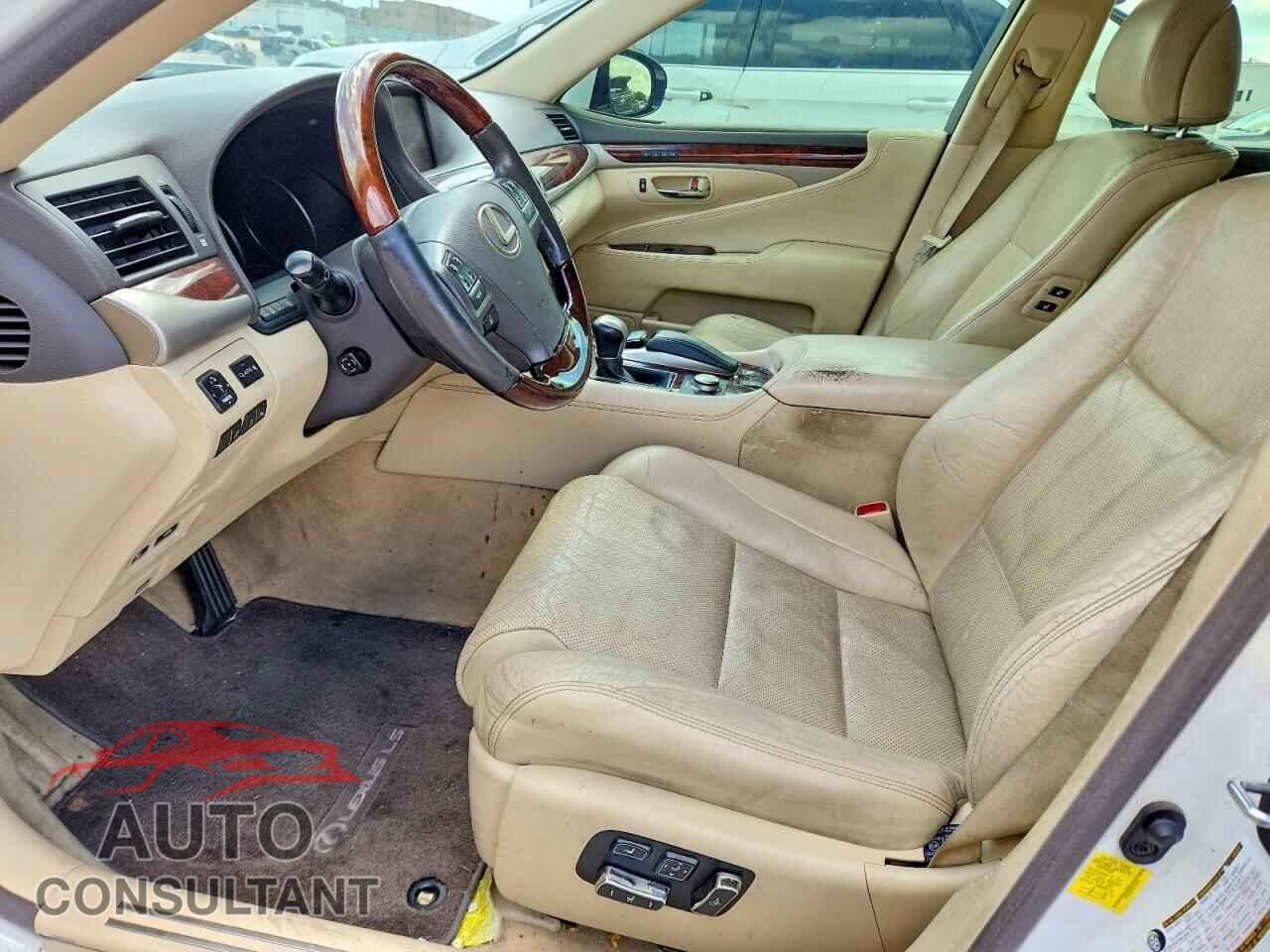 LEXUS LS460 2013 - JTHBL5EF5D5113931