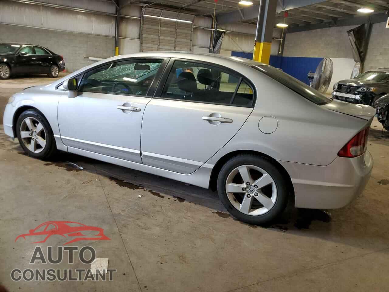 HONDA CIVIC 2011 - 2HGFA1F68BH528264