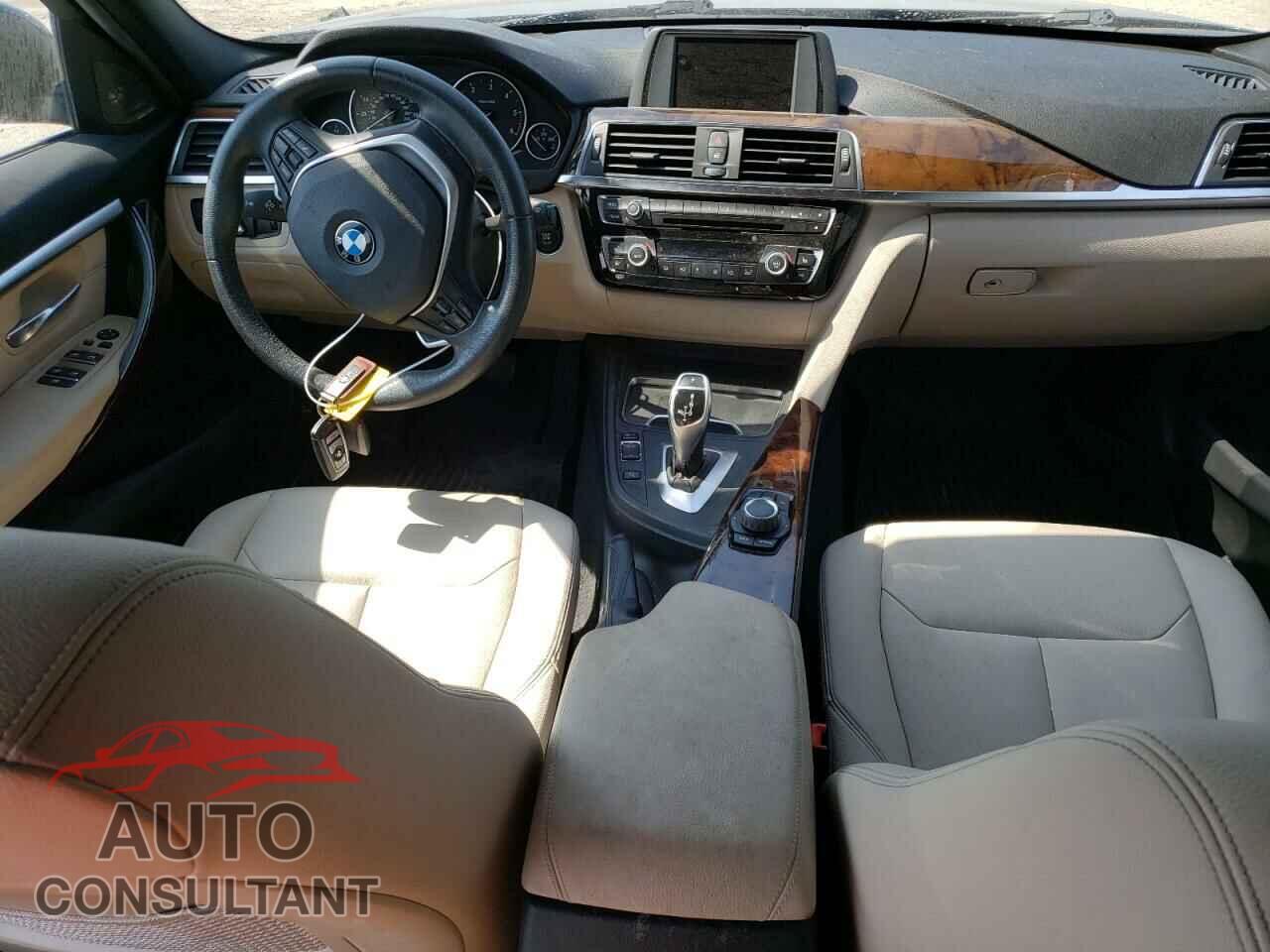 BMW 3 SERIES 2017 - WBA8J1C33HA018460