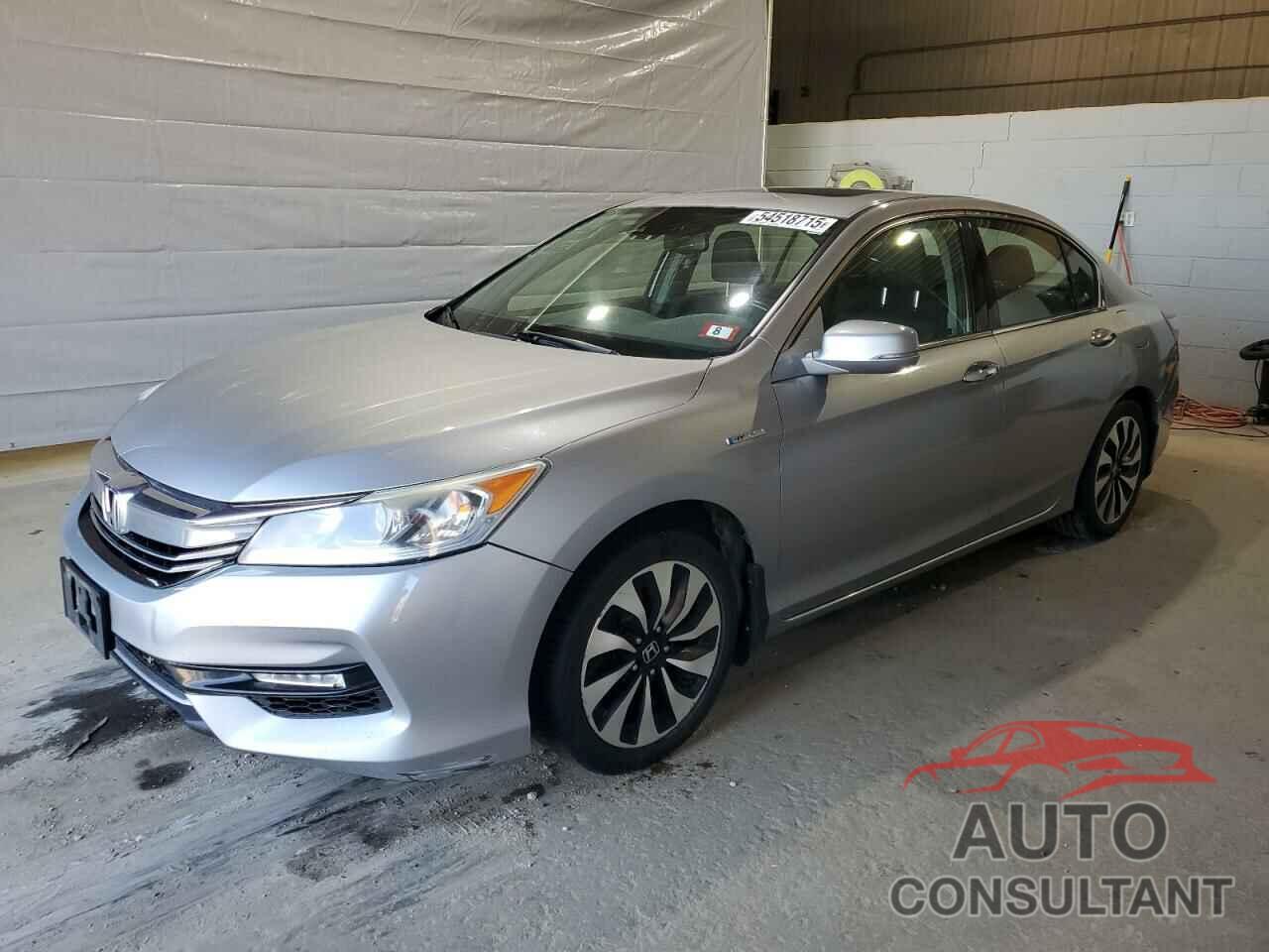 HONDA ACCORD 2017 - JHMCR6F58HC017971