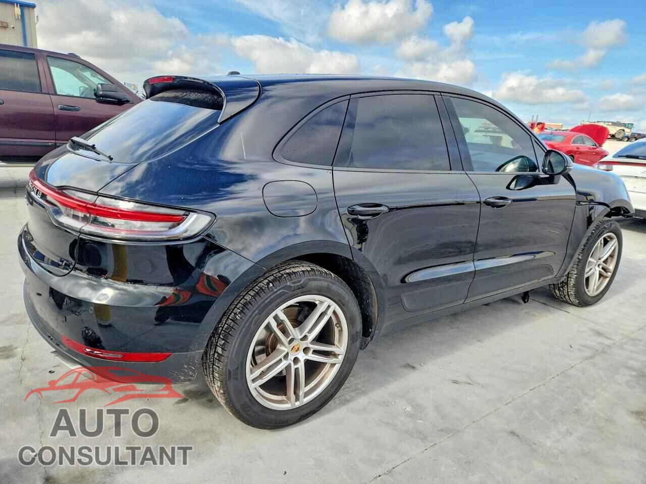 PORSCHE MACAN 2021 - WP1AA2A54MLB15582