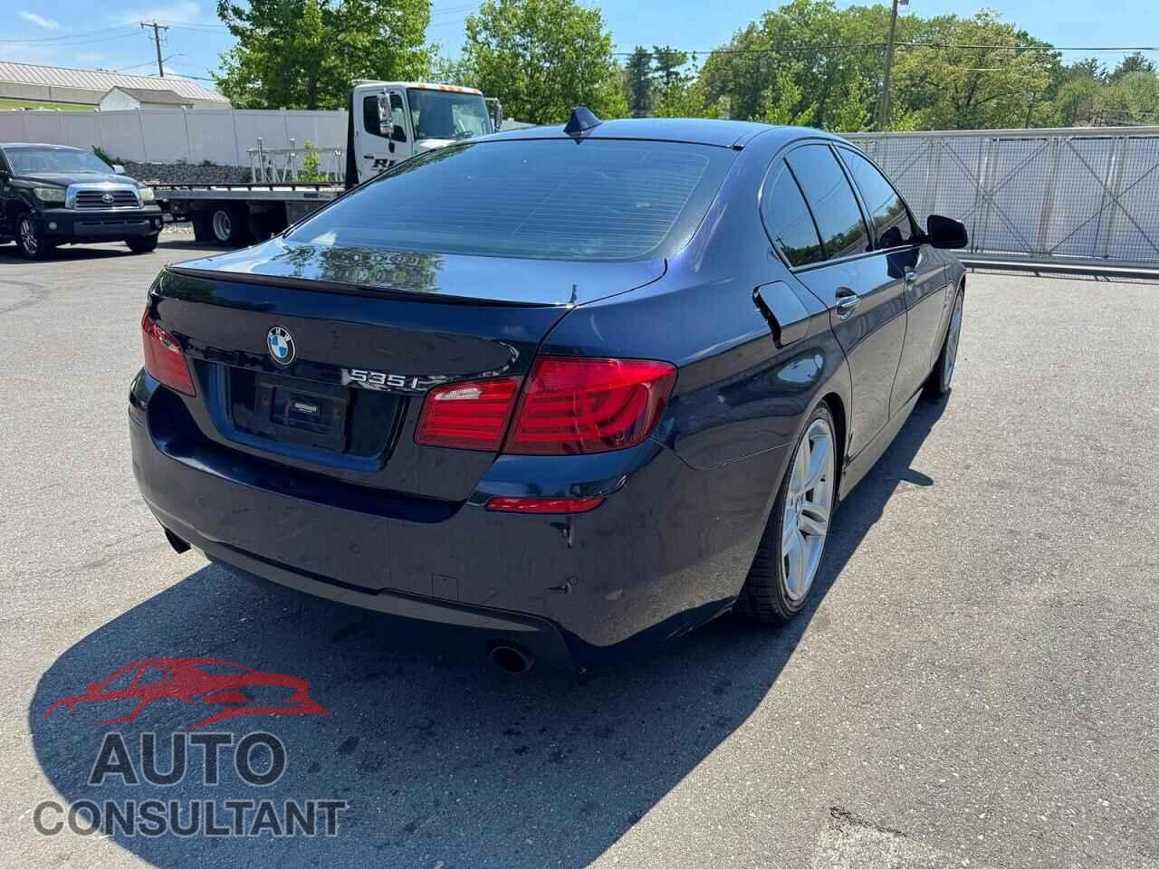 BMW 5 SERIES 2012 - WBAFU7C57CDU63665
