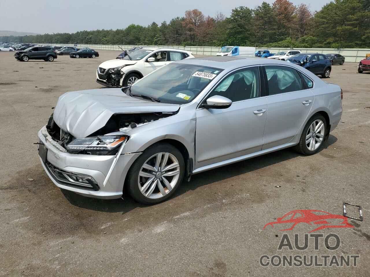 VOLKSWAGEN PASSAT 2017 - 1VWGT7A33HC075760