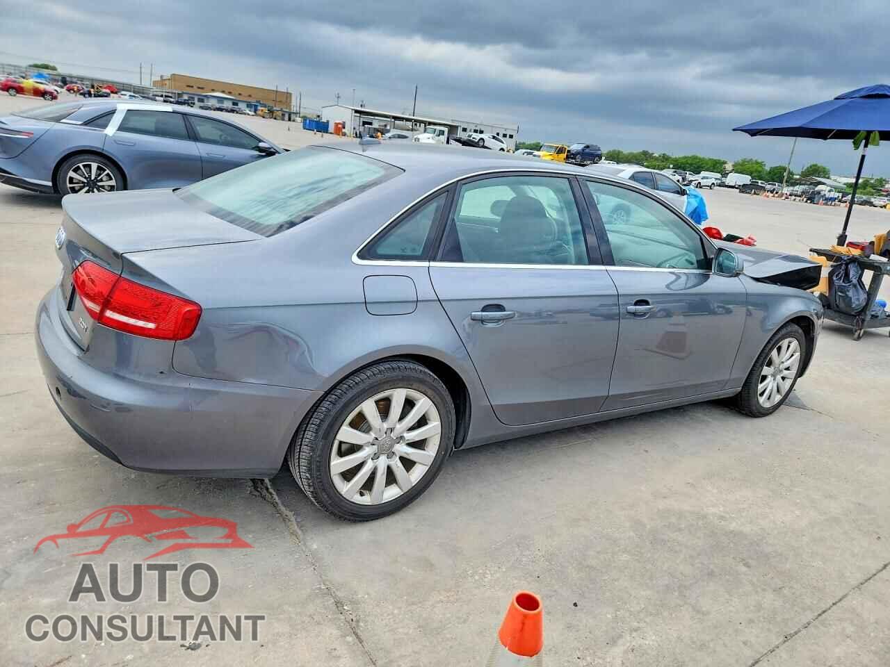 AUDI A4 2012 - WAUAFAFL8CN020544