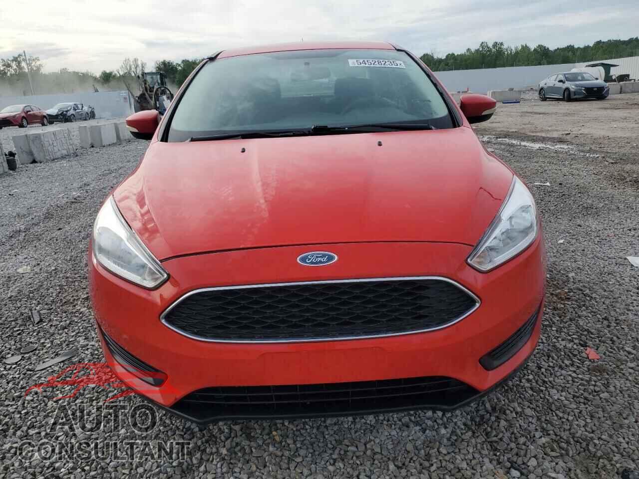 FORD FOCUS 2016 - 1FADP3F25GL276597