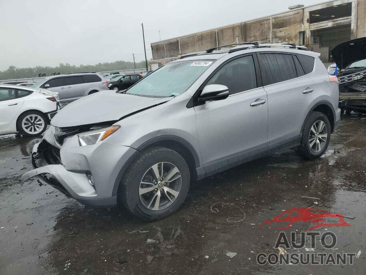 TOYOTA RAV4 2018 - JTMWFREV1JD115282