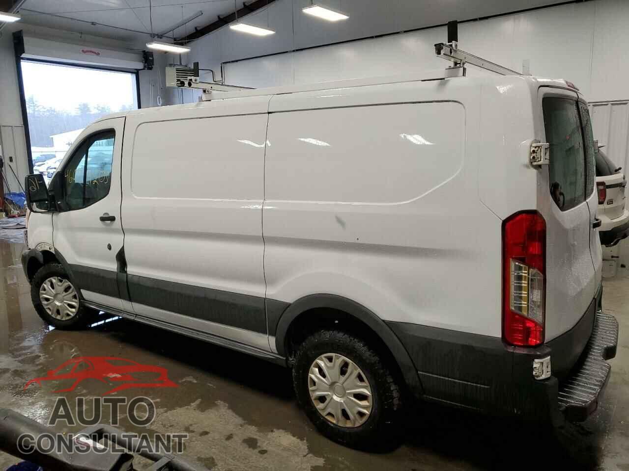 FORD TRANSIT 2015 - 1FTNR1ZM4FKB20551