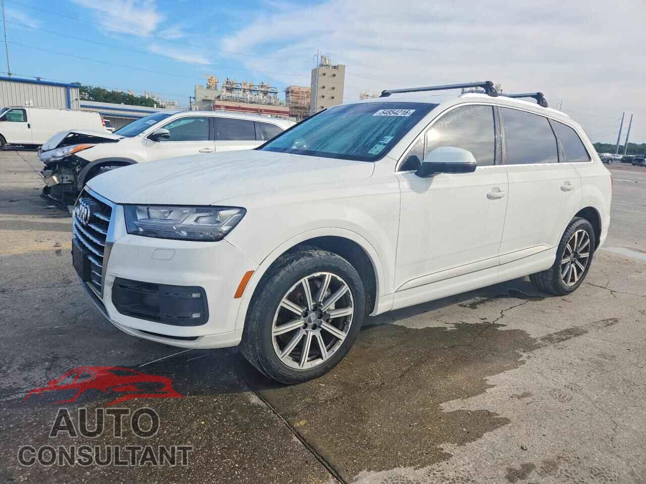 AUDI Q7 2017 - WA1LAAF78HD044461