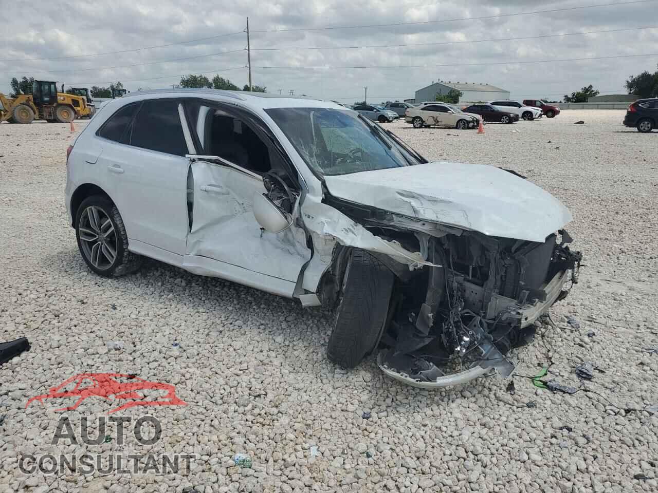 AUDI SQ5 2014 - WA1VGAFP5EA013396