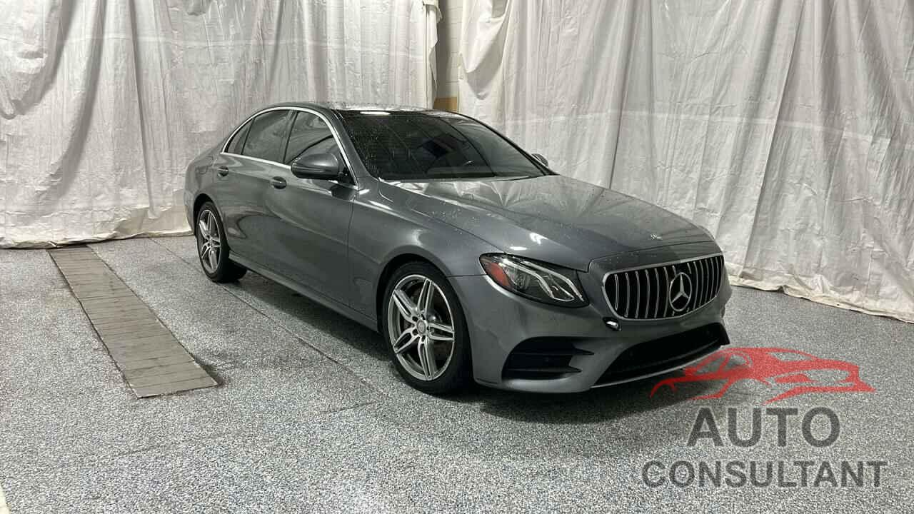 MERCEDES-BENZ E-CLASS 2017 - WDDZF4KB8HA087640